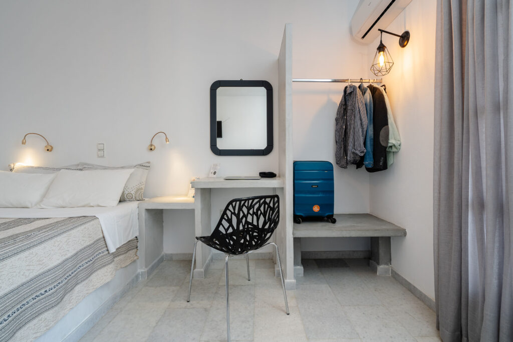 Diamantis in Naxos Deluxe Double Room 2
