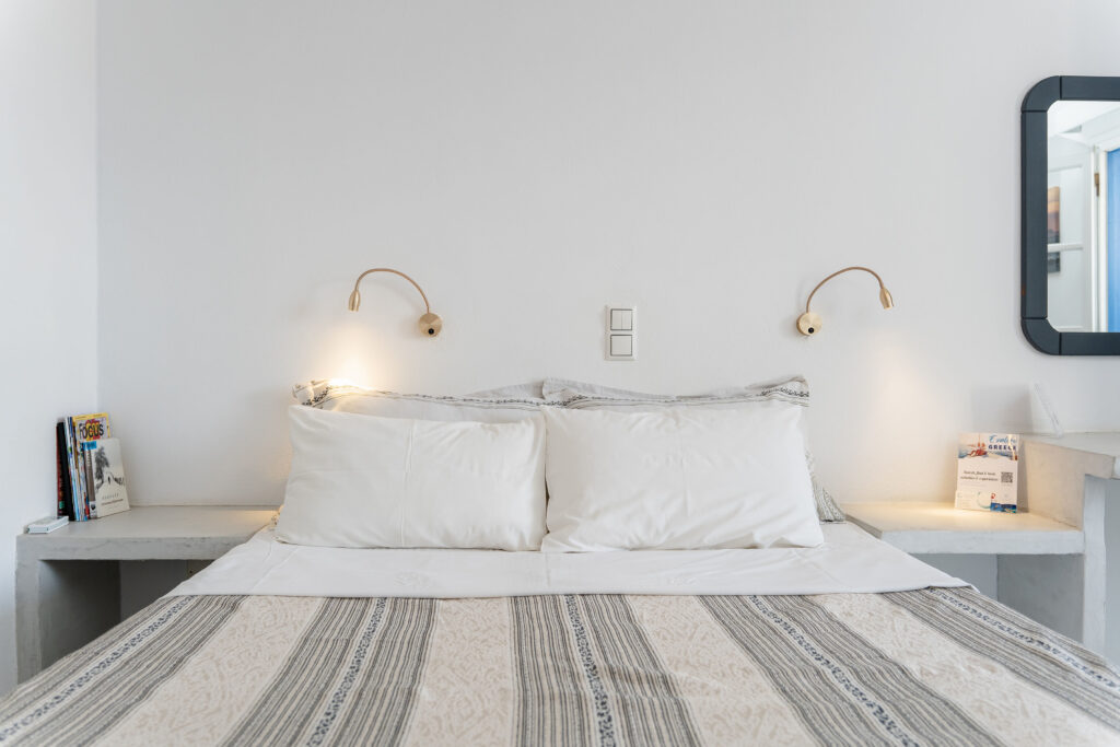 Diamantis in Naxos Deluxe Double Room 3